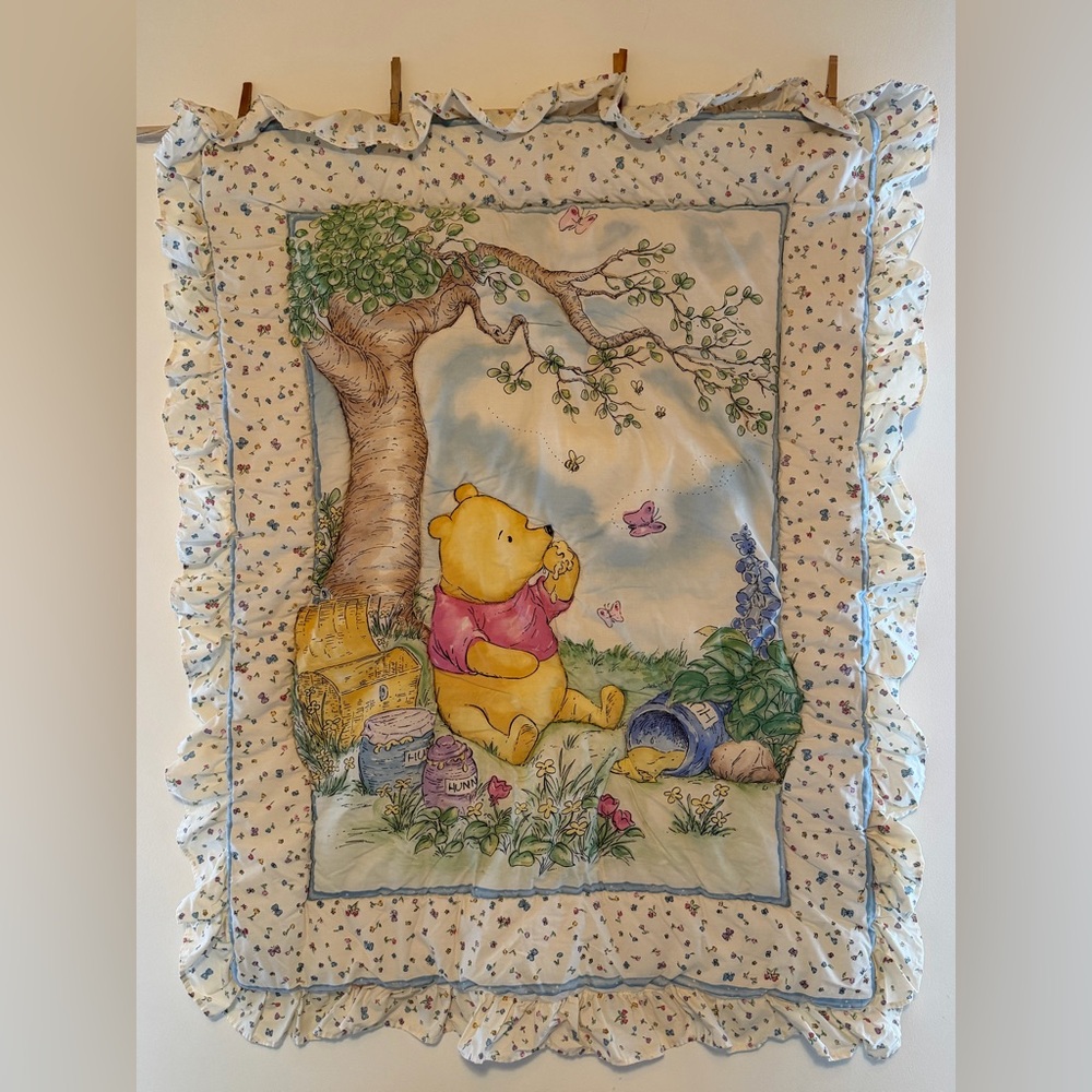 Vintage Classic Pooh Baby Blanket Quilt Comforter Ruffles Red Calliope